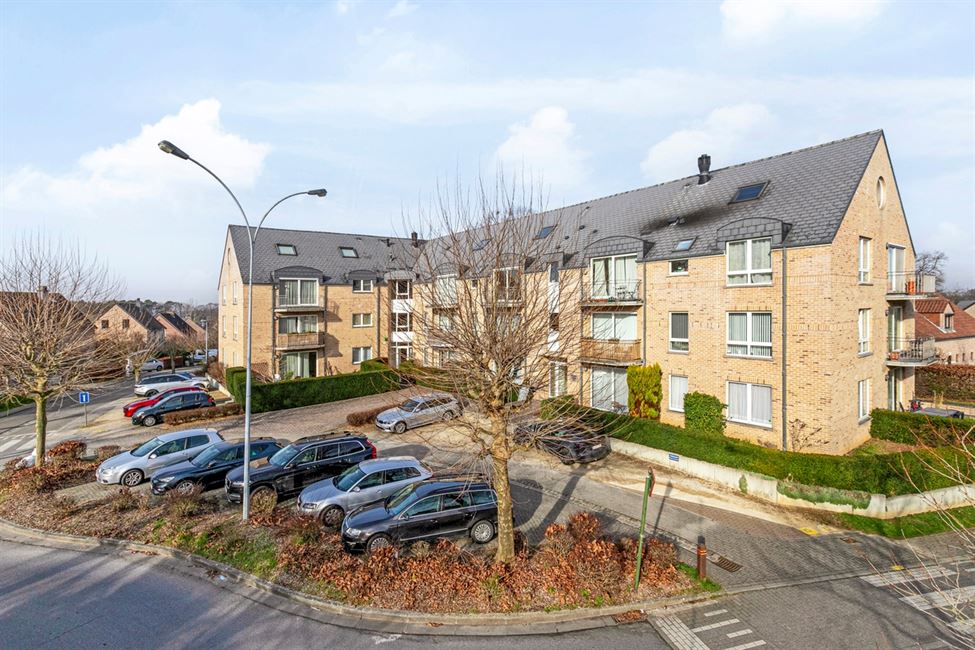 App. 2CH avec terr dans quartier sympa