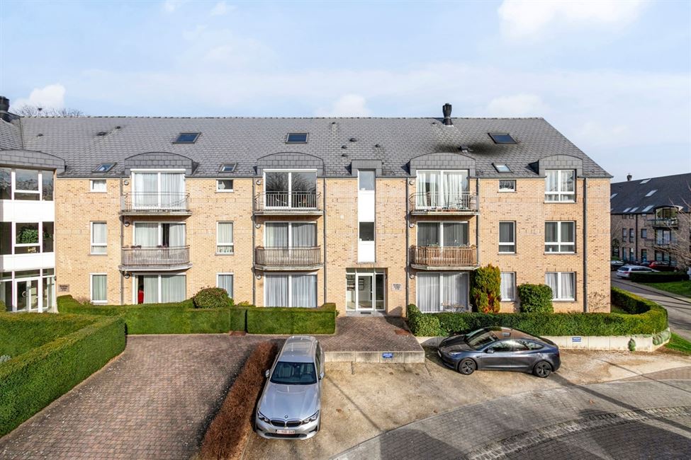 App. 2CH avec terr dans quartier sympa