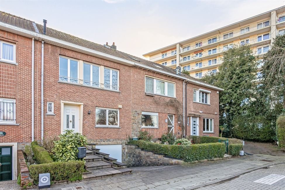 EN COURS DE COMPROMIS! Charmante maison à rénover