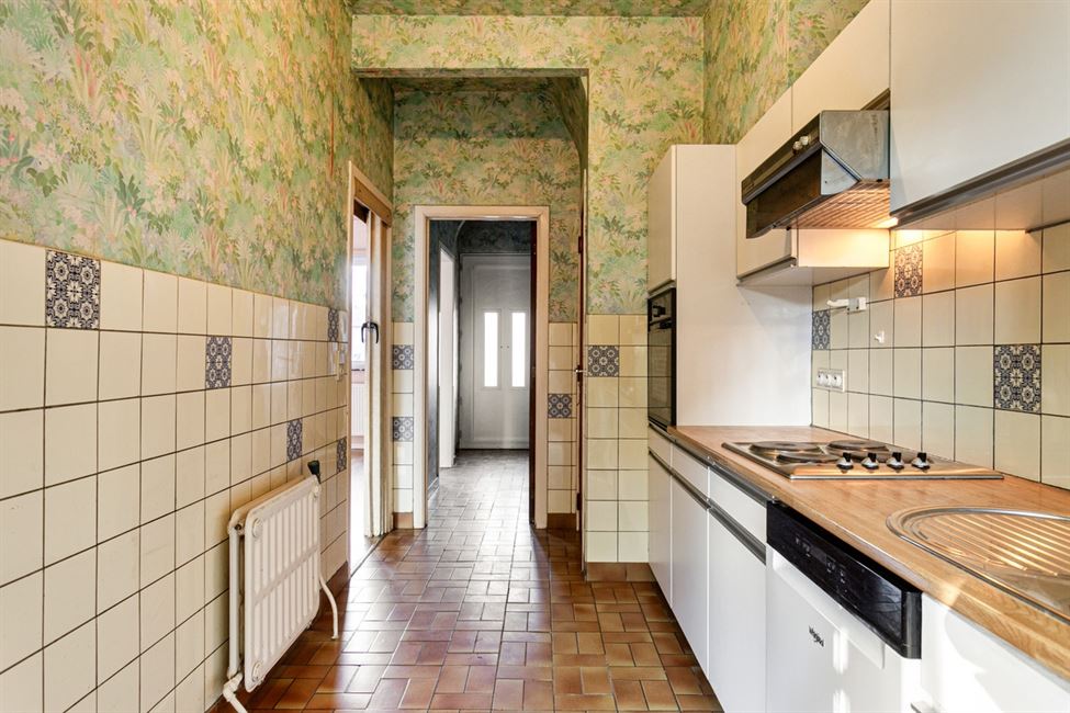 EN COURS DE COMPROMIS! Charmante maison à rénover