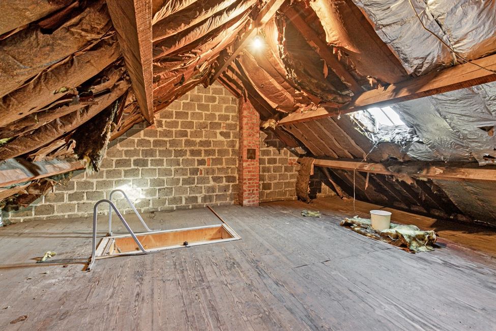 EN COURS DE COMPROMIS! Charmante maison à rénover