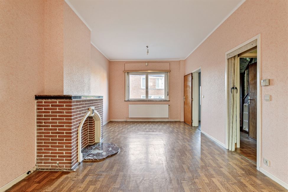 EN COURS DE COMPROMIS! Charmante maison à rénover