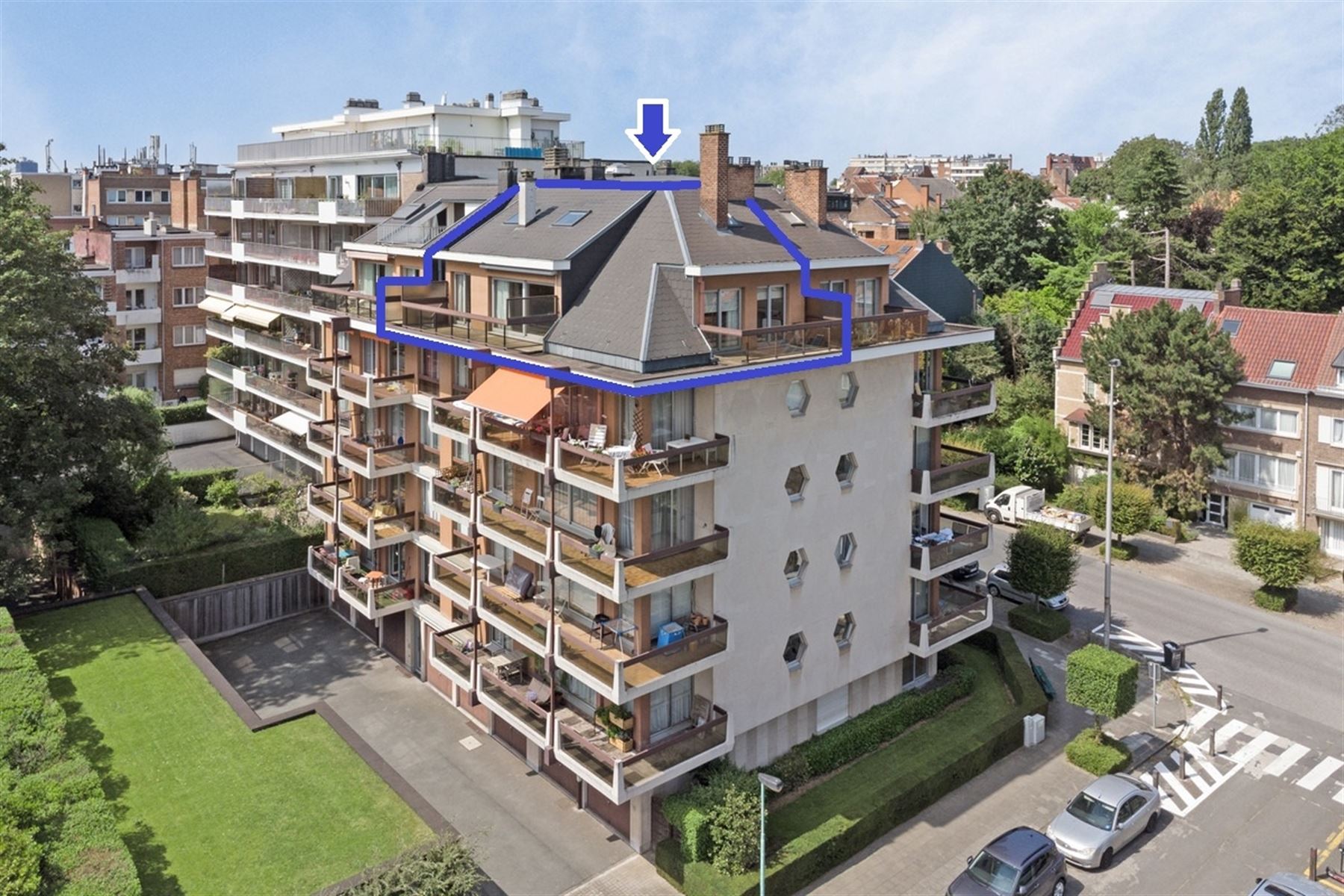 VENDU : joli penthouse / duplex 3CH - 2 terrasses