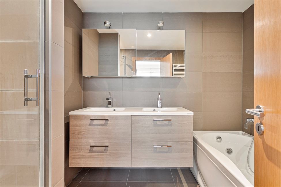 TROP TARD LOUE Splendide appartement meublé 3CH PEB B!!!! 