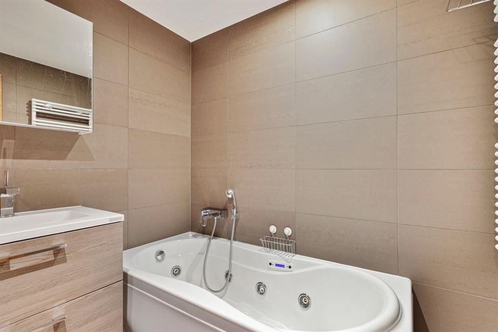 TROP TARD LOUE Splendide appartement meublé 3CH PEB B!!!! 