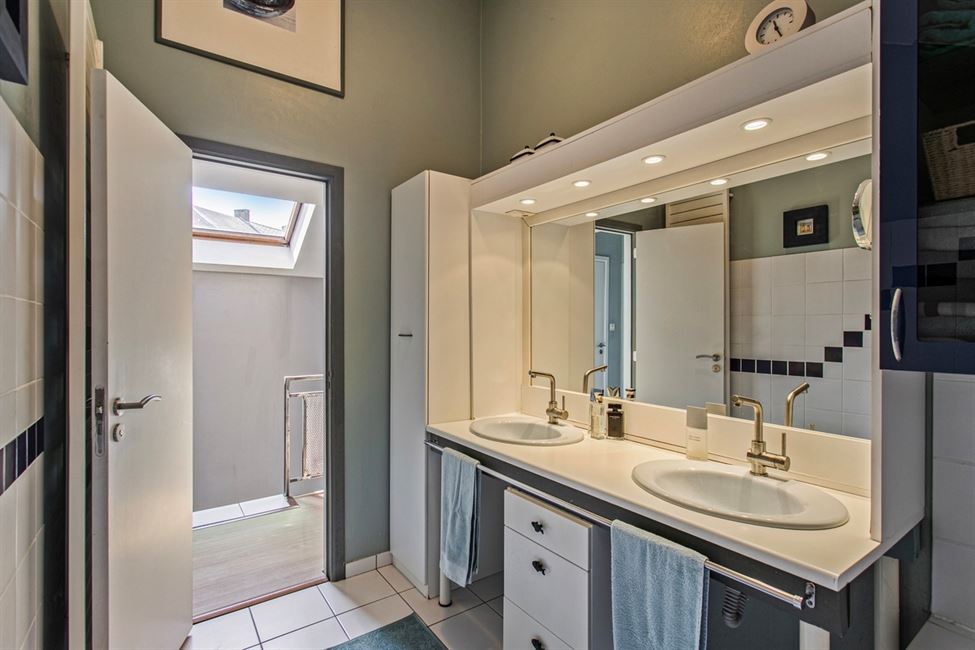 VENDUE! Top villa 5 Chambres + Esp. prof.libérale séparé