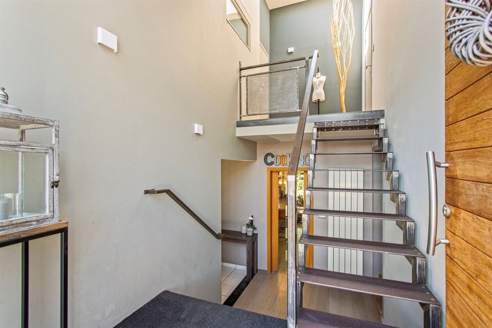 VENDUE! Top villa 5 Chambres + Esp. prof.libérale séparé