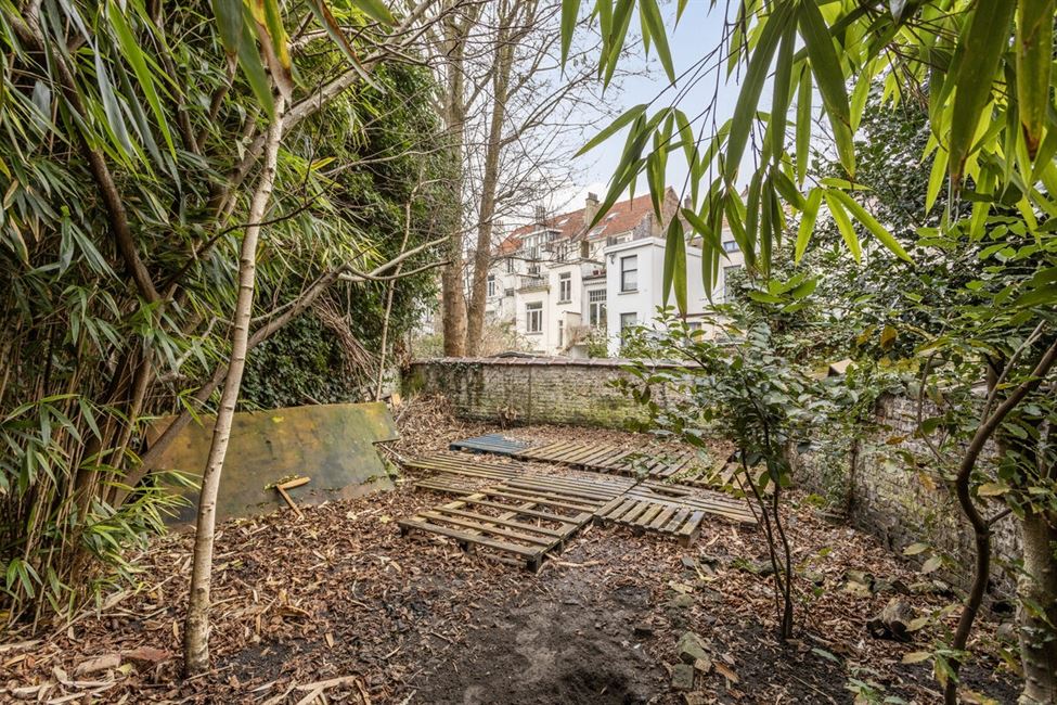 OPTION ! Belle maison 5CH avec jardin - A rénover