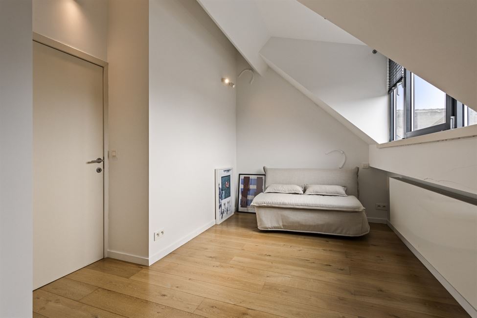 VENDU! Ste Antoine: Splendide duplex 2CH hyper lumineux