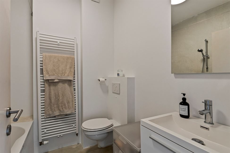 VENDU! Ste Antoine: Splendide duplex 2CH hyper lumineux