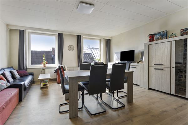 VENDU ! CENTRE VILLE: appartement 2CH + combles !
