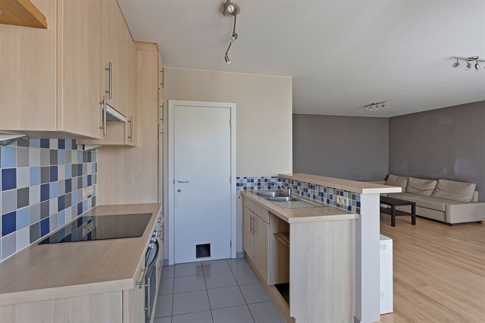 VENDU ! Bel appart 1CH en parfait état - terrasses + pkg