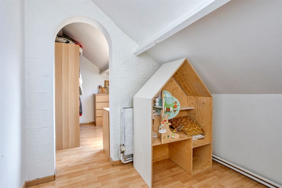 VENDUE! Mignonne maison villageoise, un bonheur ! 