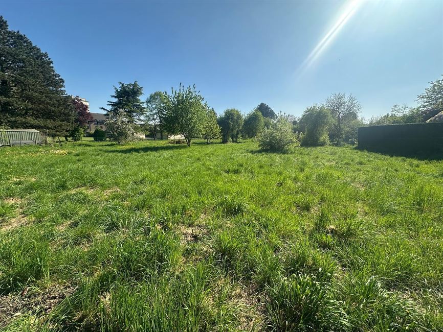 Magnif. terrain plein sud qui attend votre villa ! 