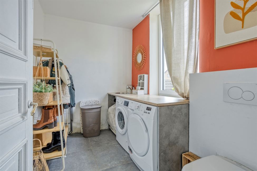 VENDUE! Mignonne maison villageoise, un bonheur ! 
