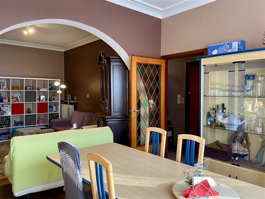 OPTION! FIN DES VISITES - PAGODES: APPART 2CH A RENOVER