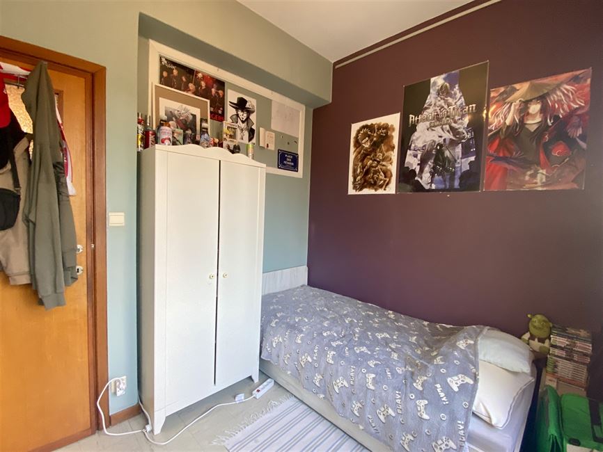 OPTION! FIN DES VISITES - PAGODES: APPART 2CH A RENOVER