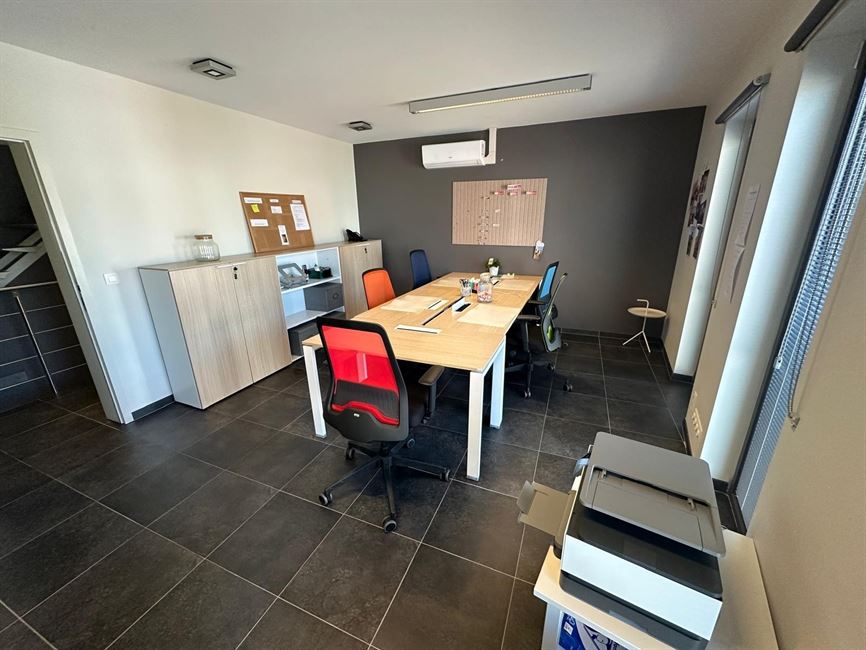 Bureau de standing au coeur du BW !