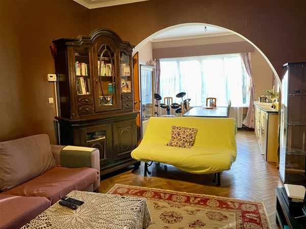 OPTION! FIN DES VISITES - PAGODES: APPART 2CH A RENOVER