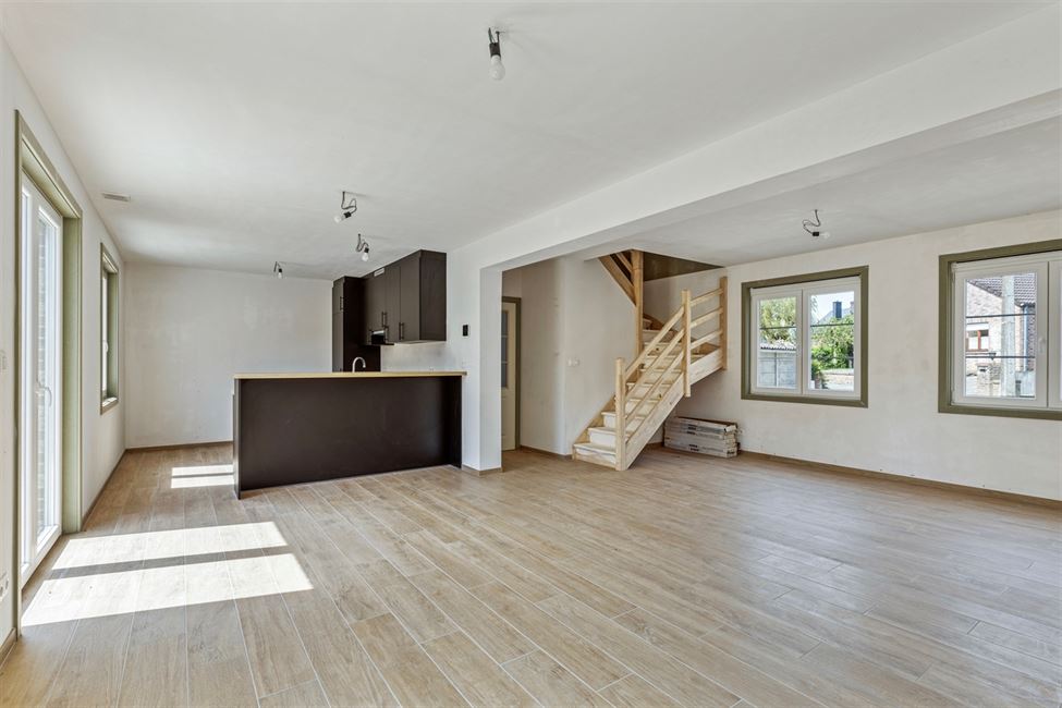 Belle villa neuve 4 ch au PEB = A !!! (Grenier aménageable superbe) 