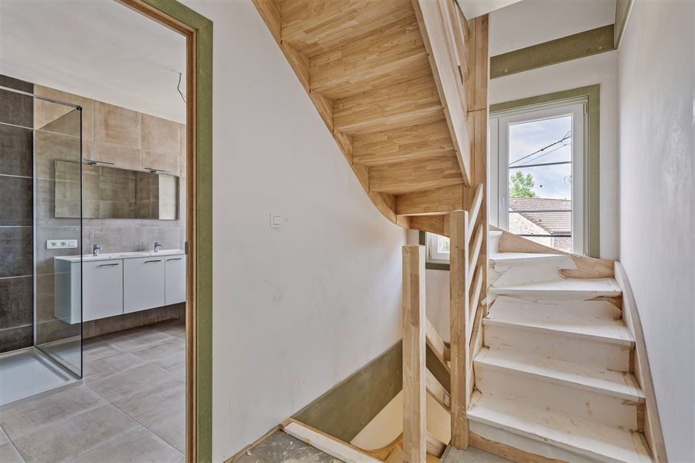 Belle villa neuve 4 ch au PEB = A !!! (Grenier aménageable superbe) 