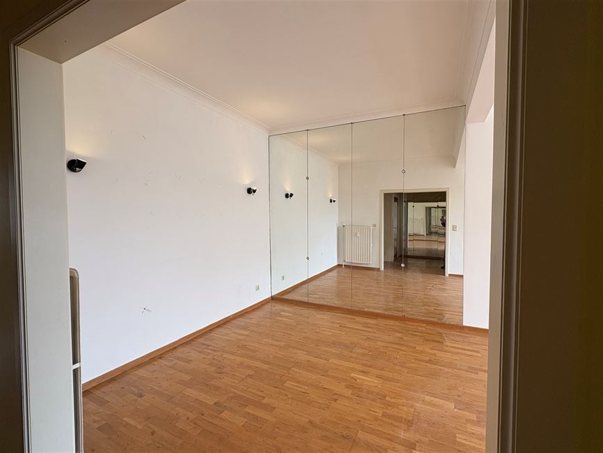 WSP: Bel Appart traversant 2CH et terrasse