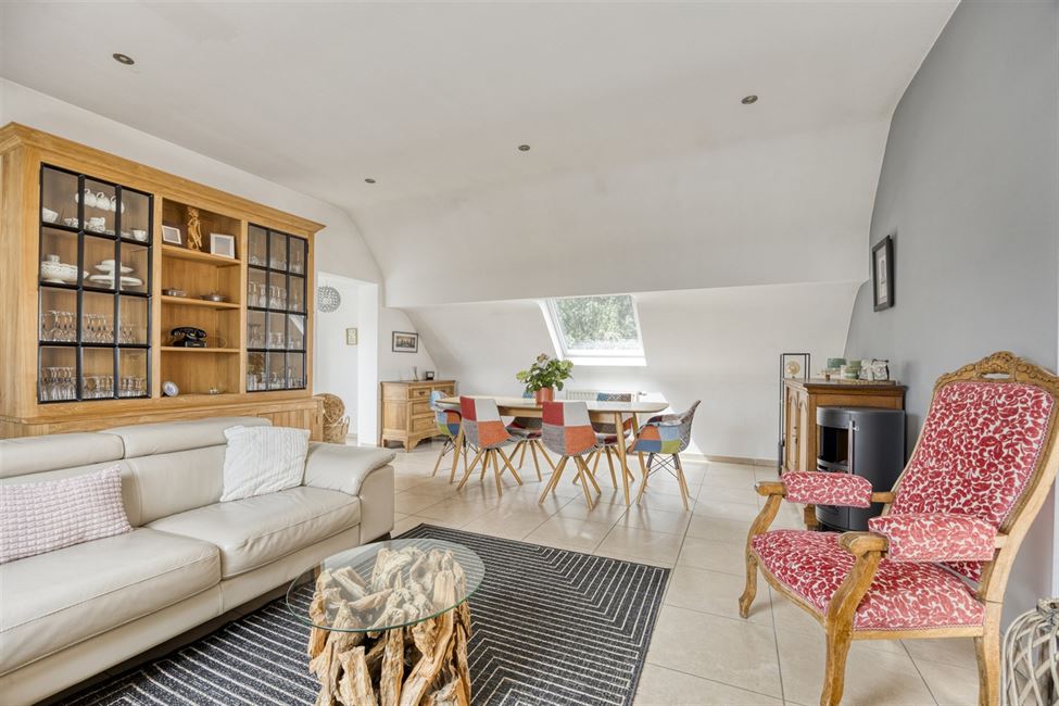 Exceptionnelle propriété, 2 logements, 7 chambres !