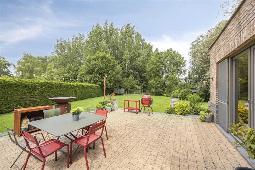 Exceptionnelle propriété, 2 logements, 7 chambres !