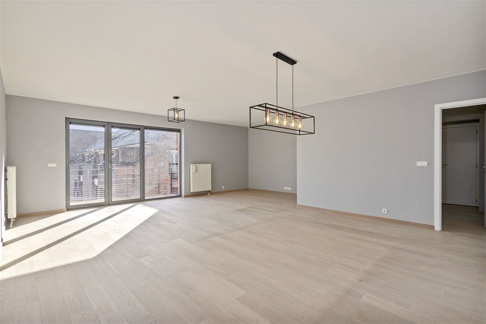 Magnif.appart 3 ch, 2 parkings, cave au coeur de LLN.