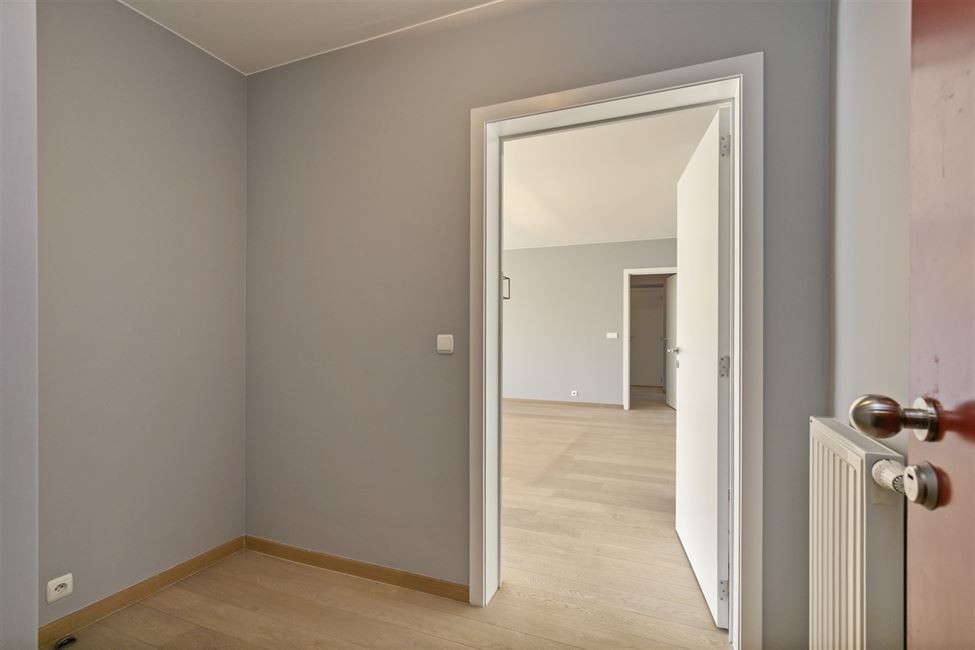 Magnif.appart 3 ch, 2 parkings, cave au coeur de LLN.