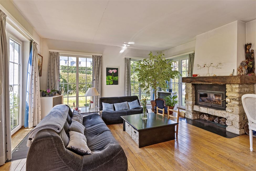 Villa de charme 4-5 Ch+prof.libérale poss, magnif.jardin !