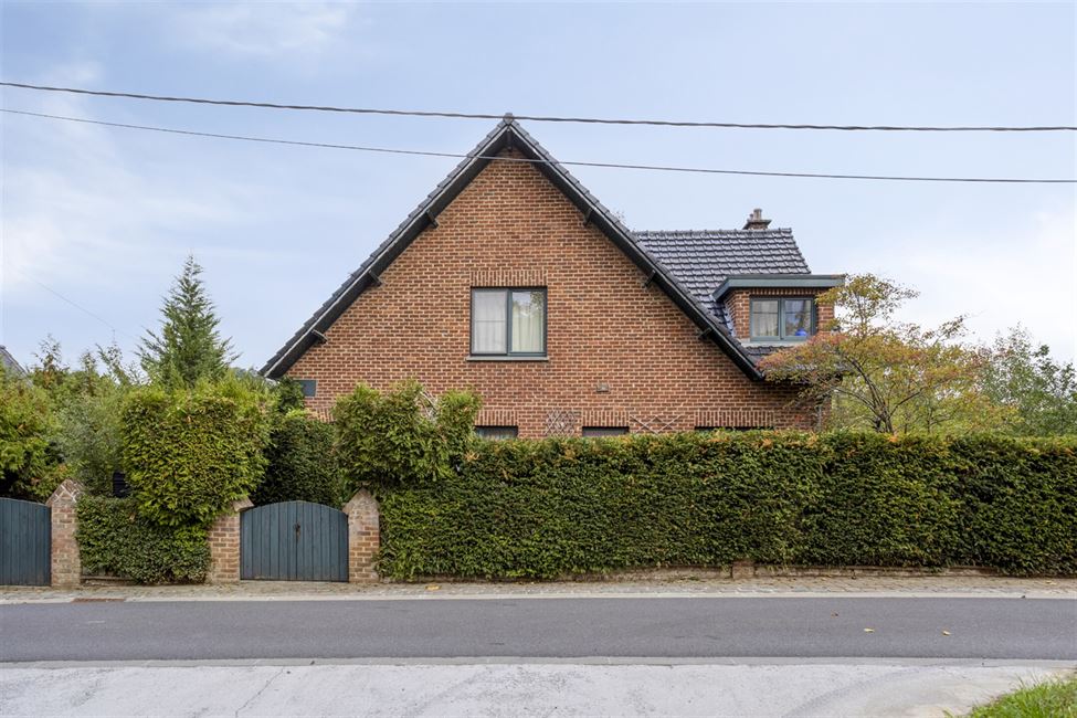 Belle villa 3/4 CH jardin et garage + possib. terrain.annexe