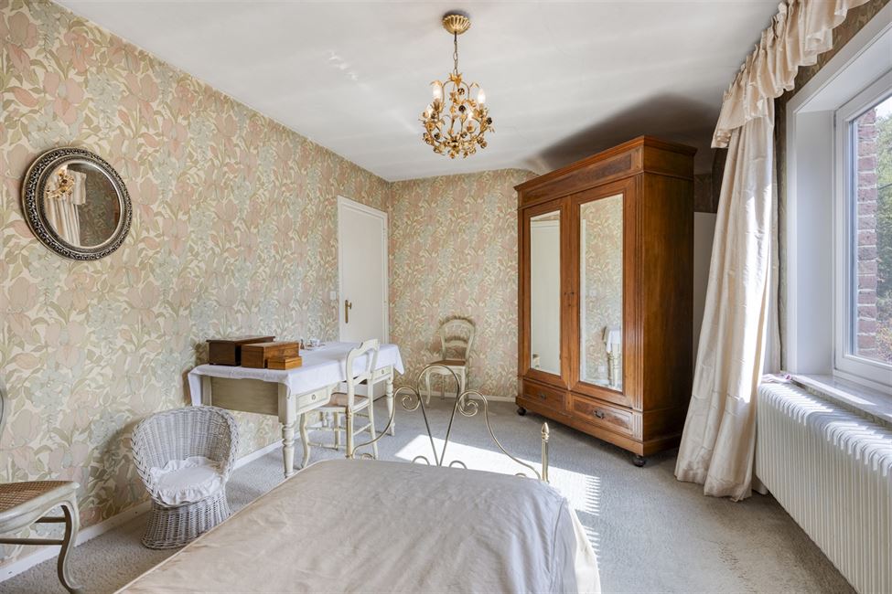villa 4 CH avec jardin et garage + gd terrain à bâtir 