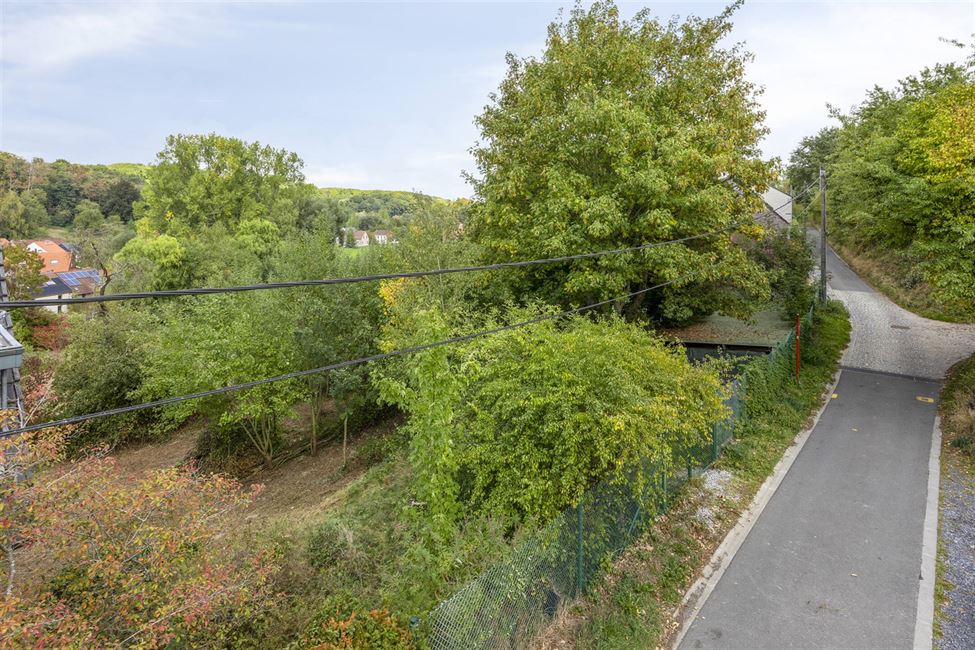 Terrain pour villa ou 2 maisons 3 façades (moyennant obtention permis d'urbanisme)