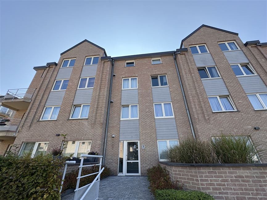 Bel appartement 2ch proche de ttes les facilités.