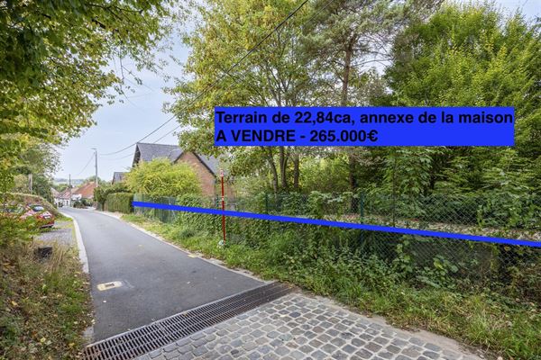 Terrain pour villa ou 2 maisons 3 façades (moyennant obtention permis d'urbanisme)