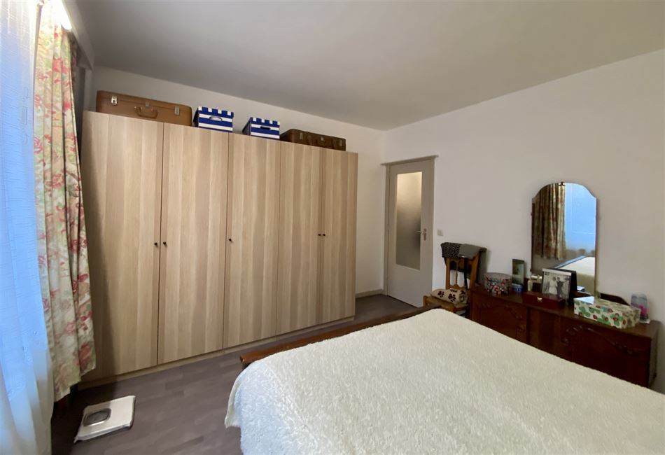 Magnifique appart traversant 2CH, terr. vue Meuse PEB B!