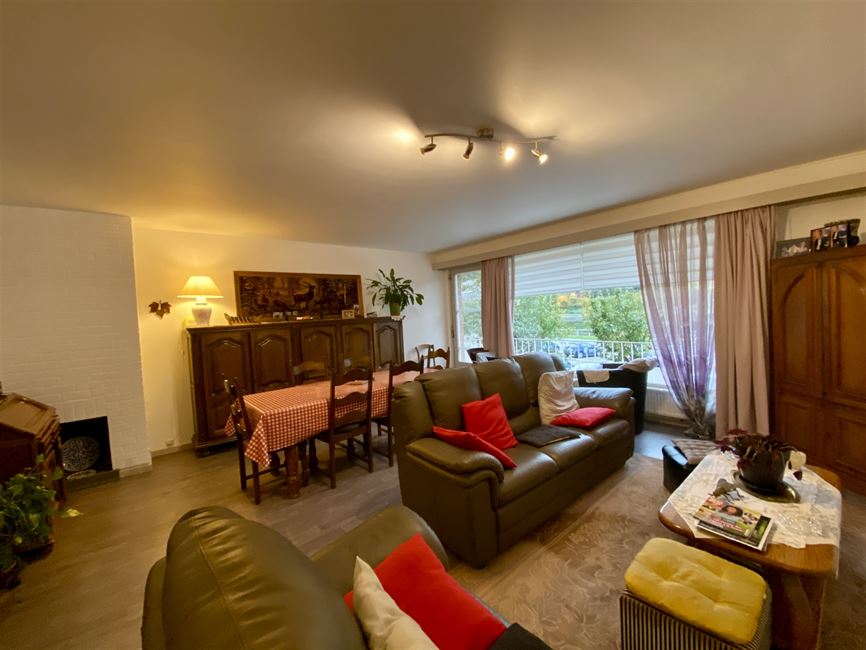 Magnifique appart traversant 2CH, terr. vue Meuse PEB B!