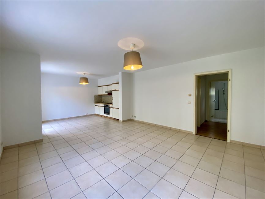 Bel appart 2CH avec terr, garage et jardin commun