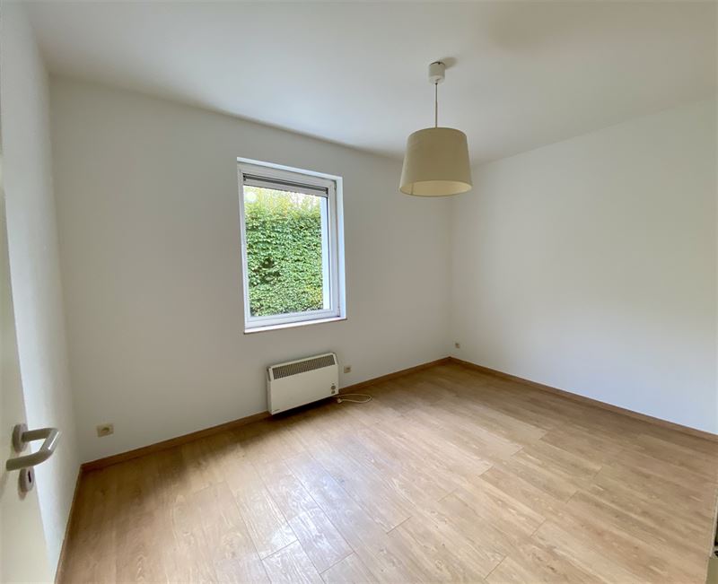 Bel appart 2CH avec terr, garage et jardin commun