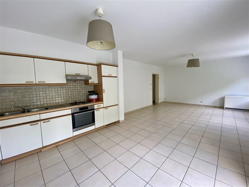 Bel appart 2CH avec terr, garage et jardin commun