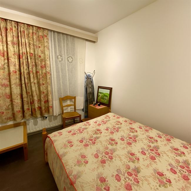 Magnifique appart traversant 2CH, terr. vue Meuse PEB B!