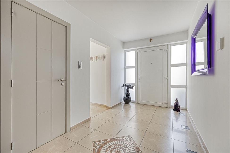 Exceptionnelle propriété, 2 logements, 7 chambres !