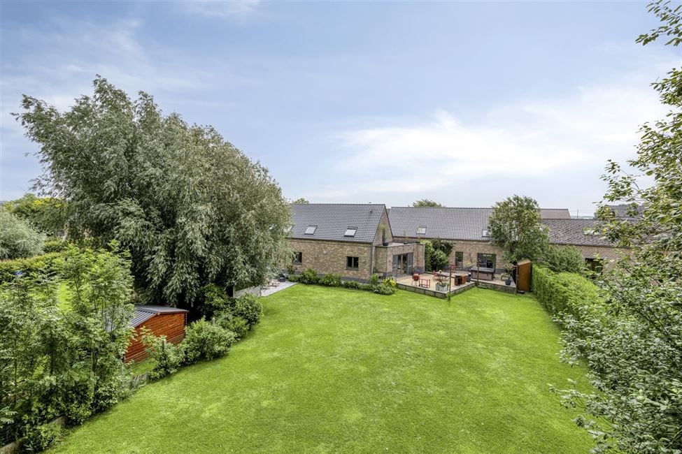 Exceptionnelle propriété, 2 logements, 7 chambres !