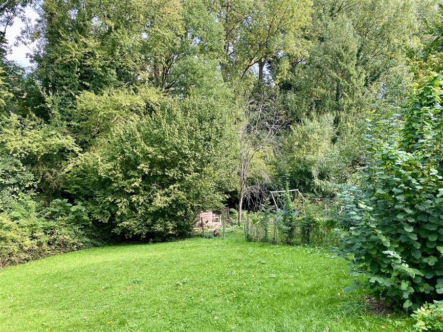 Bel appart 2CH avec terr, garage et jardin commun