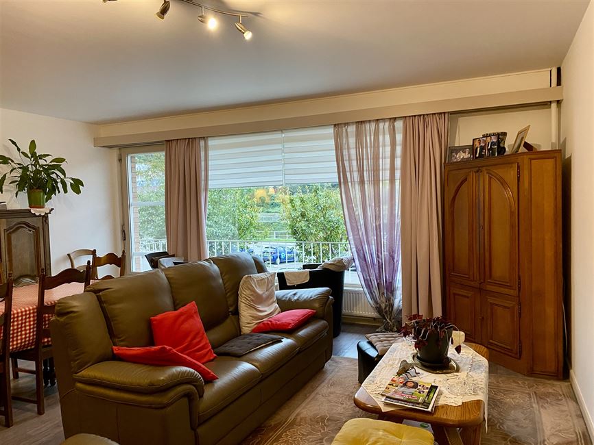 Magnifique appart traversant 2CH, terr. vue Meuse PEB B!