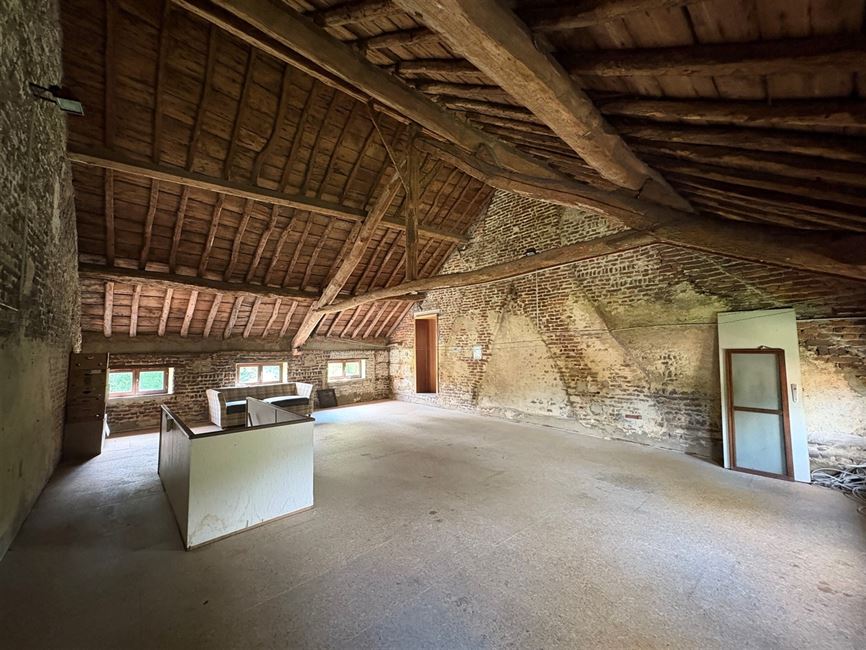 Vaste maison villageoise, idéale pour co-location ! 