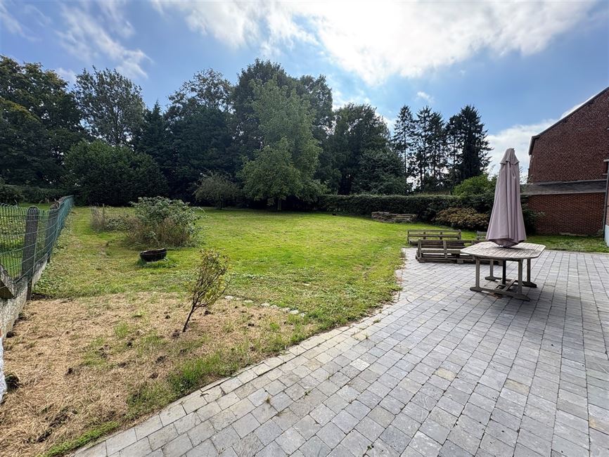 Vaste maison villageoise, idéale famille & co-location !