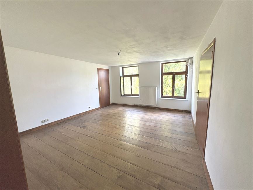 Vaste maison villageoise, idéale pour co-location ! 