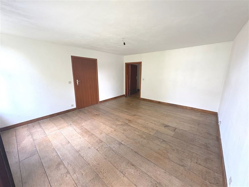 Vaste maison villageoise, idéale pour co-location ! 
